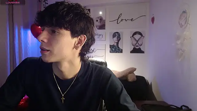 AmethystShadow17 online show from February 20, 8:31 pm