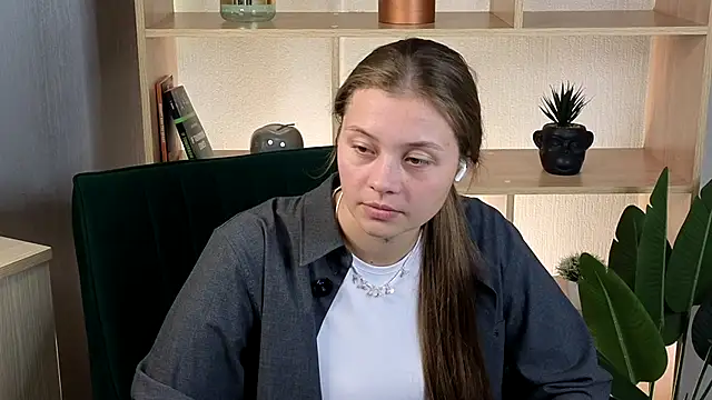 Snapshot of BeulahPrudente chatting on October 14, 12:28 pm BeulahPrudente online show from October 14, 12:28 pm