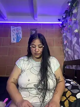 kassandra luxury online show from October 27, 4:27 am