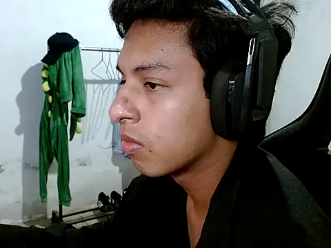 Collucci online show from December 21, 2:51 am