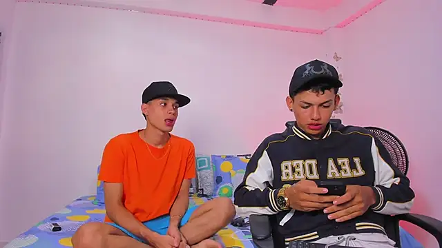 Snapshot of Axel_Cody_ chatting on November 22, 7:35 pm Axel Cody online show from November 22, 7:35 pm