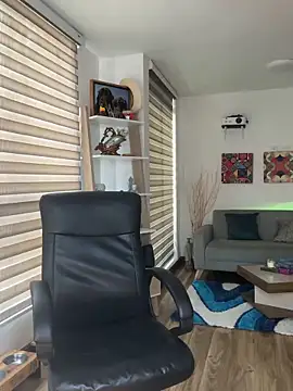 shanabellucy online show from March 6, 5:09 pm