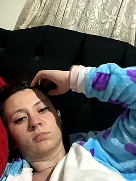 Snapshot of Zoe_fire chatting on October 29, 12:24 am Zoe fire online show from October 29, 12:24 am