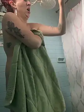 Snapshot of Zoe_fire chatting on November 15, 12:02 pm Zoe fire online show from November 15, 12:02 pm