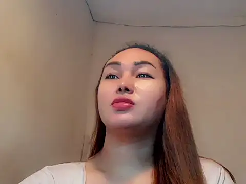 Snapshot of Juicycumlovely69 chatting on October 14, 10:43 pm Juicycumlovely69 online show from October 14, 10:43 pm