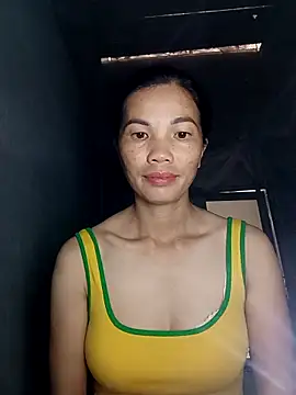 Snapshot of Style-lee chatting on October 24, 1:57 am Style-lee online show from October 24, 1:57 am