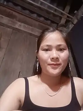 Snapshot of Lyssa-a chatting on May 16, 9:35 pm Lyssa-a online show from May 16, 9:35 pm
