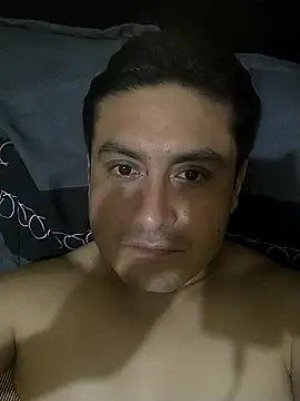 checheludo23 online show from October 14, 5:30 am