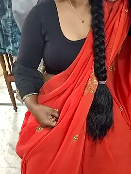 Snapshot of Nikitha_telugu chatting on October 28, 5:55 am Nikitha telugu online show from October 28, 5:55 am