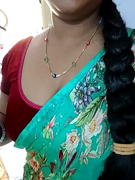 Snapshot of Nikitha_telugu chatting on November 11, 5:07 am Nikitha telugu online show from November 11, 5:07 am