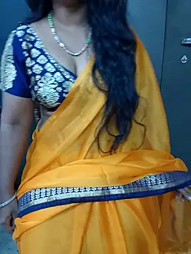 Snapshot of Nikitha_telugu chatting on January 11, 5:56 am Nikitha telugu online show from January 11, 5:56 am