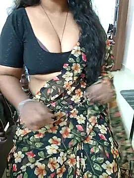 Snapshot of Nikitha_telugu chatting on February 7, 5:11 am Nikitha telugu online show from February 7, 5:11 am