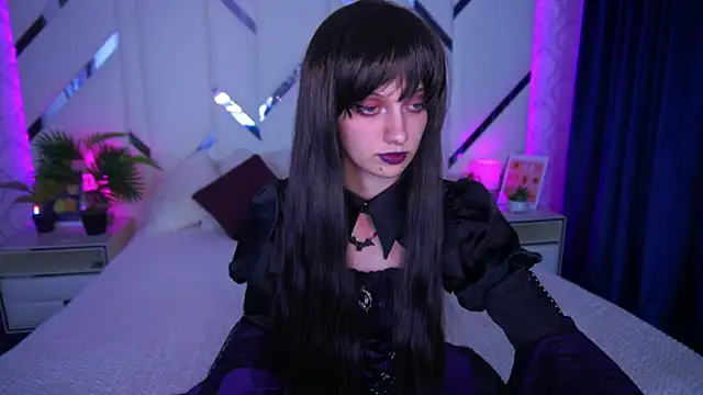 Snapshot of CuteeFoxy chatting on October 31, 3:02 pm CuteeFoxy online show from October 31, 3:02 pm