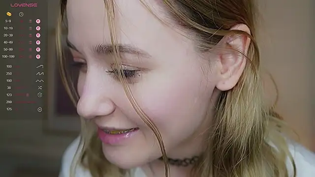 StarryMary online show from October 21, 9:15 pm