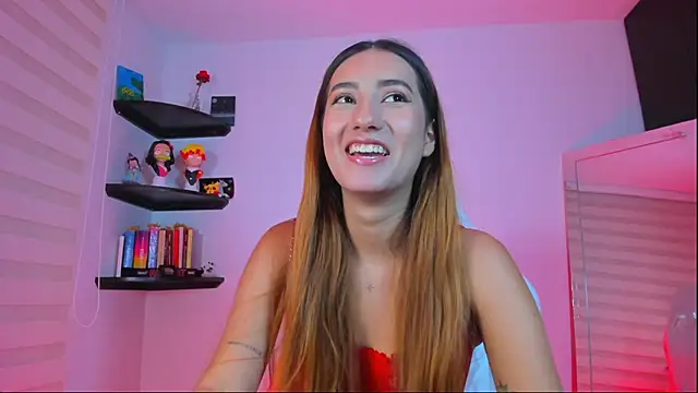 Snapshot of kittyrush_ chatting on November 15, 3:37 am kittyrush online show from November 15, 3:37 am