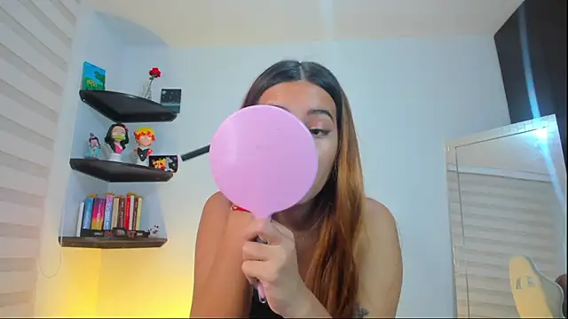 Snapshot of kittyrush_ chatting on November 16, 6:08 am kittyrush online show from November 16, 6:08 am