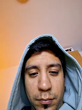 Snapshot of Faculeproso12 chatting on December 16, 12:37 am Faculeproso12 online show from December 16, 12:37 am