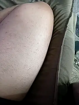 Snapshot of Motoboy100 chatting on December 1, 11:26 am Motoboy100 online show from December 1, 11:26 am