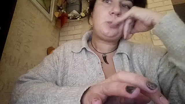 GwendolynFoster online show from October 22, 3:12 pm