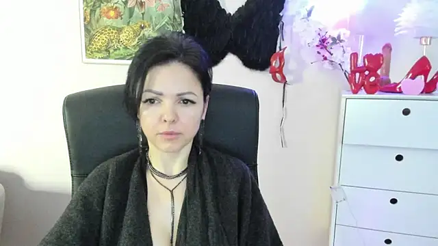 Mollybloom40 online show from February 18, 7:37 am