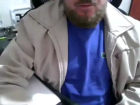 Snapshot of CaccoCasado chatting on June 11, 3:48 am CaccoCasado online show from June 11, 3:48 am