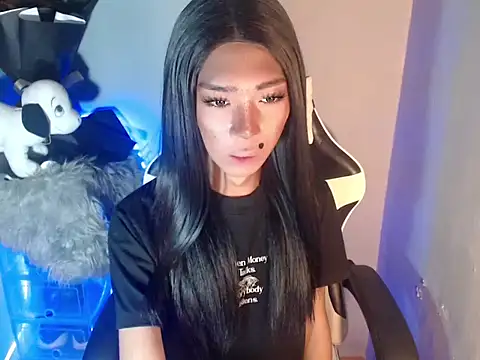 Yourasianbabyemma online show from November 5, 10:54 pm