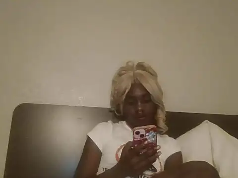 Snapshot of missblasian chatting on October 26, 10:15 pm missblasian online show from October 26, 10:15 pm