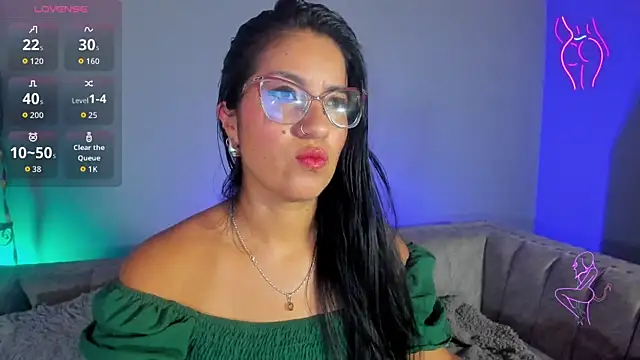 charlhot  online show from November 18, 12:42 pm