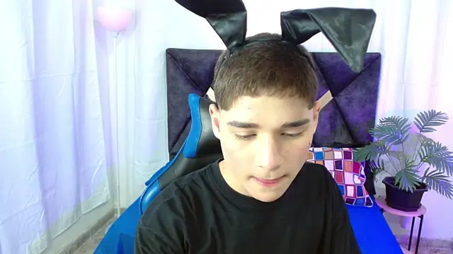 Mattass18 online show from October 31, 1:34 pm