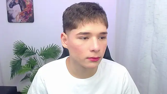 Snapshot of Mattass18 chatting on July 6, 1:30 pm Mattass18 online show from July 6, 1:30 pm