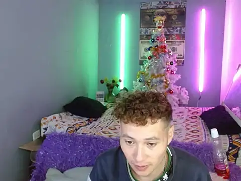 Latin boysxxxx online show from November 30, 9:52 pm