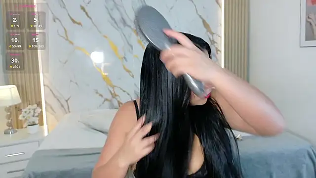 zoe longhair online show from June 11, 7:12 pm