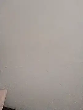 Alevsiz1 online show from October 28, 3:47 pm