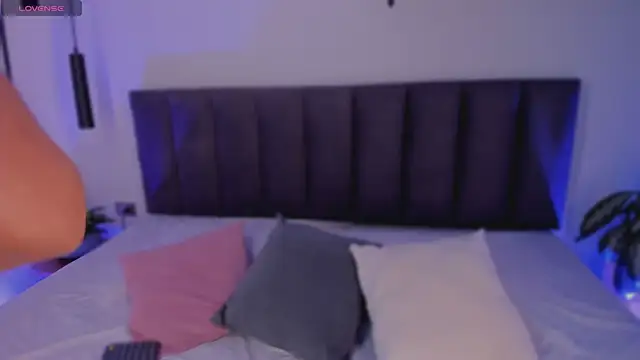 AilanaCortes online show from March 6, 12:12 pm