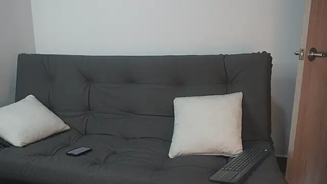 Snapshot of Dominick_walker chatting on October 22, 6:51 pm Dominick walker online show from October 22, 6:51 pm