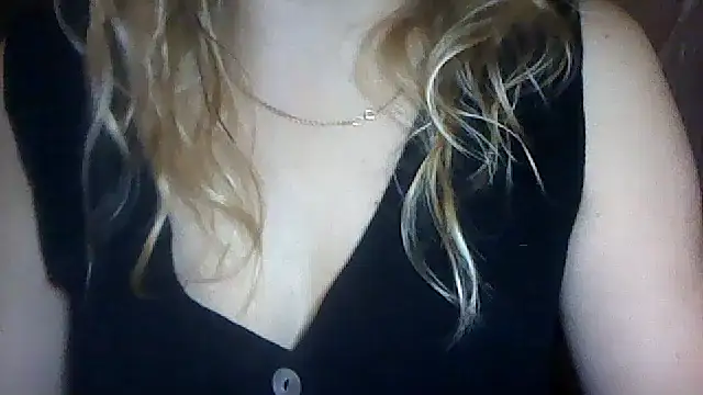 Snapshot of Narcis_Jill chatting on October 21, 8:42 pm Narcis Jill online show from October 21, 8:42 pm