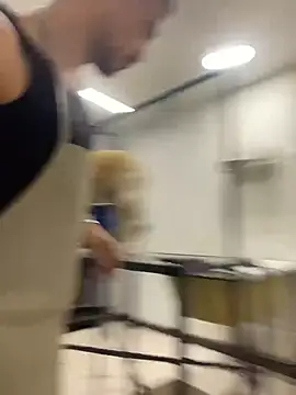 Leonardmoppet online show from October 25, 9:20 pm