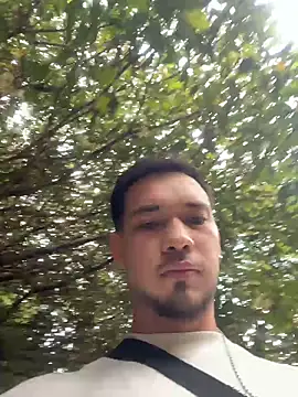 Leonardmoppet online show from November 18, 7:40 pm