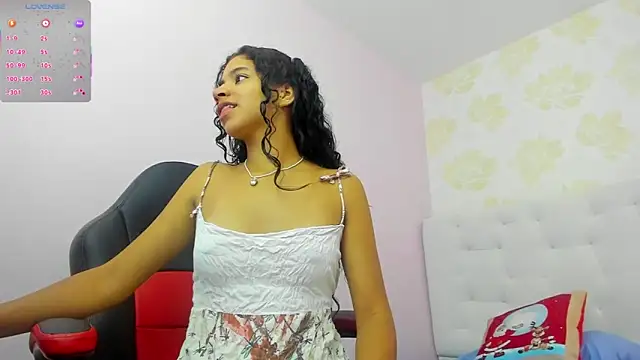 SARAH KEYS4 online show from December 3, 3:14 am