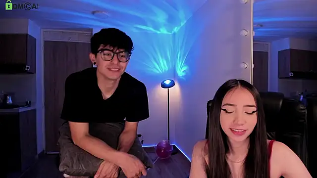 Mikeyvioleta  online show from March 1, 9:00 am