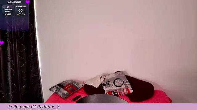 Rhosynn online show from February 3, 7:41 pm