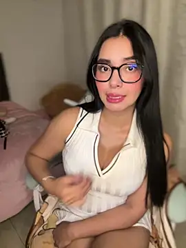 MiaSofia   online show from February 27, 4:45 am