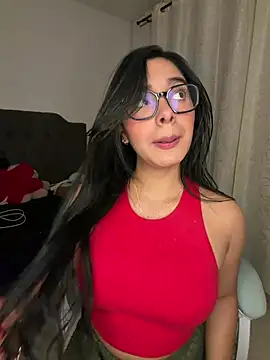 Snapshot of MiaSofia__ chatting on May 1, 5:12 am MiaSofia online show from May 1, 5:12 am
