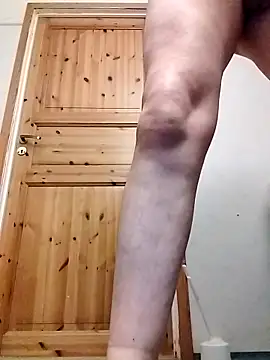 Snapshot of Wantmyassfilled chatting on November 22, 11:48 pm Wantmyassfilled online show from November 22, 11:48 pm