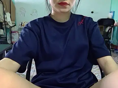 Snapshot of Baby_2k2 chatting on October 20, 12:55 am Baby 2k2 online show from October 20, 12:55 am