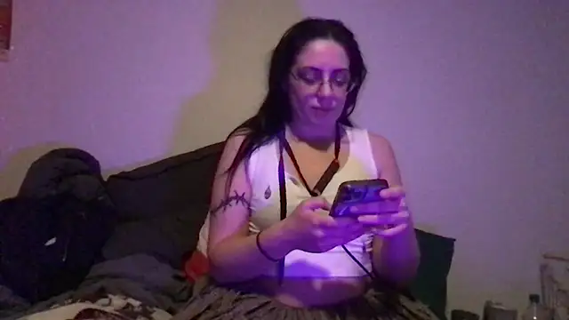 Snapshot of wet_alleycat chatting on February 22, 4:35 am wet alleycat online show from February 22, 4:35 am