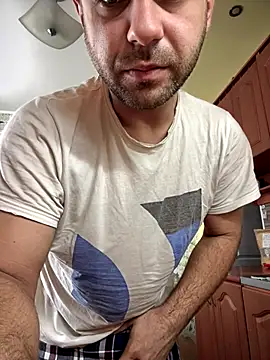 AndyLynn online show from November 2, 7:33 am