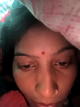 Snapshot of Ragni_bhargav chatting on February 7, 9:57 am Ragni bhargav online show from February 7, 9:57 am