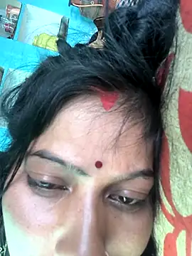 Snapshot of Ragni_bhargav chatting on February 8, 10:18 am Ragni bhargav online show from February 8, 10:18 am