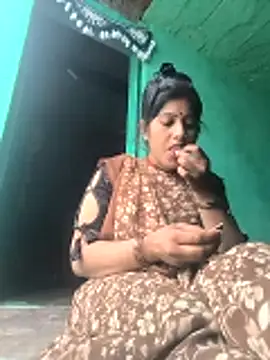 Snapshot of Ragni_bhargav chatting on March 17, 8:17 am Ragni bhargav online show from March 17, 8:17 am